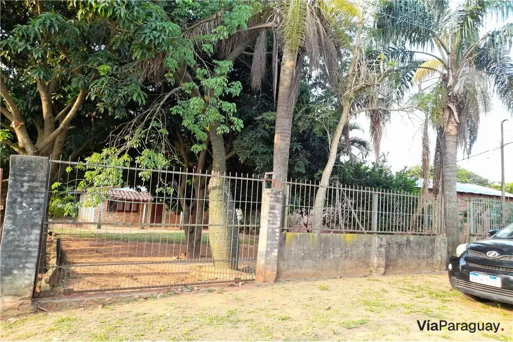 Casa en venta con terreno en Villeta, Central