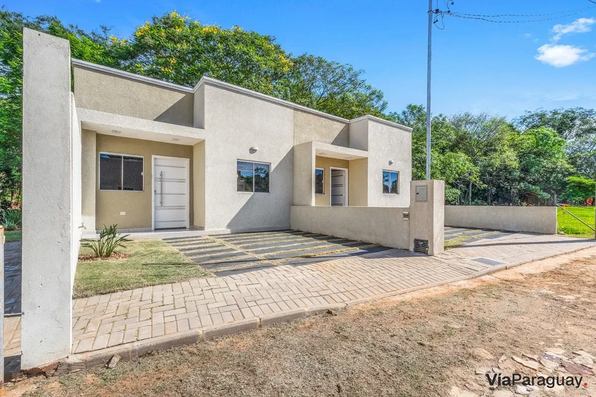 Casa en venta de 2 dormitorios en Luque