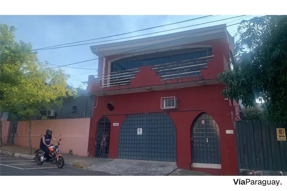 Casa à venda de 2 andares em La Encarnación