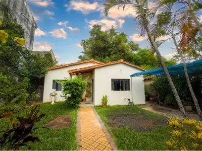 Casa en venta de 3 dormitorios en B° Jara