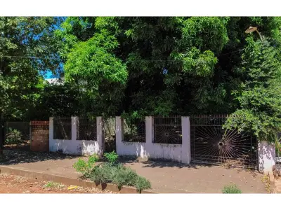 Casa à venda com 4 dormitórios em Km 8 Acaray