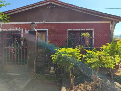 Casa en venta de 4 dormitorios en Naranjaty, Capiatá
