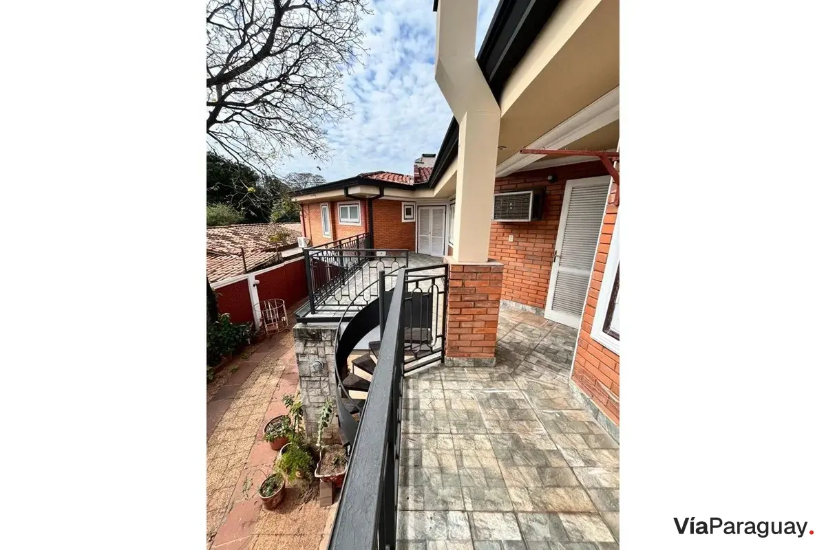 House for sale with 5 bedrooms in Mburucuyá