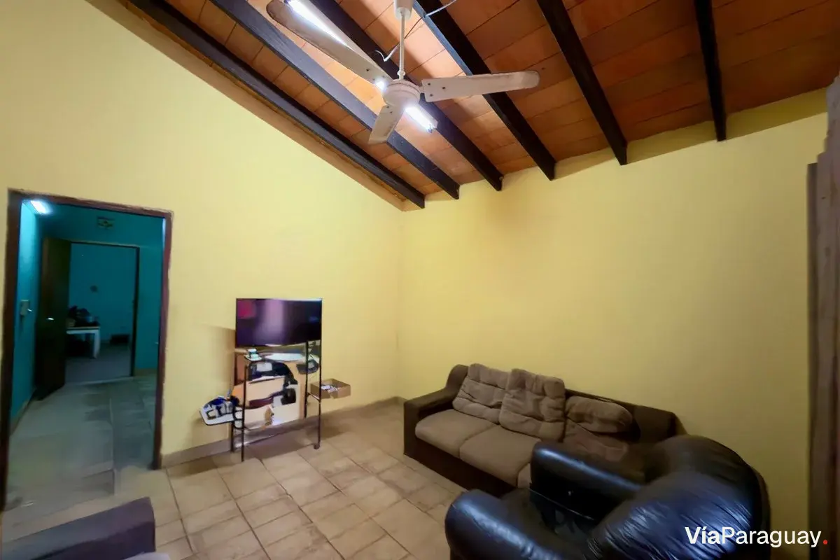 Casa à venda em Anahí, San Lorenzo