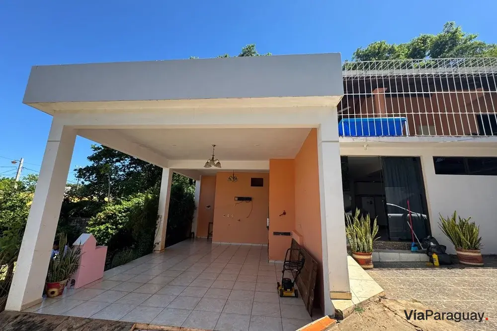 Casa en venta en Área 4, Ciudad del Este