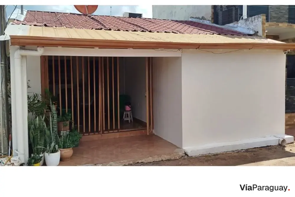 Casa à venda em Area 6, Hernandarias
