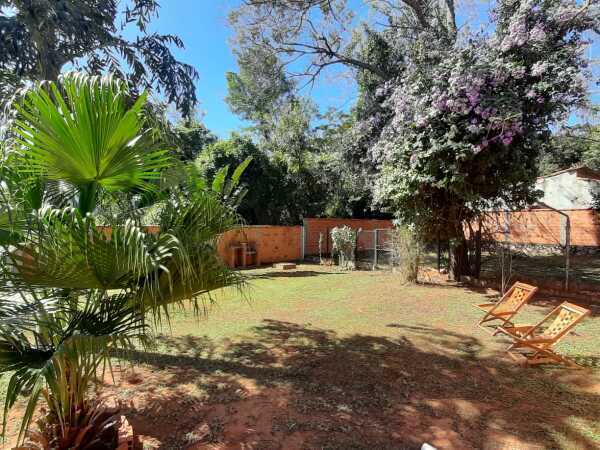 Casa en venta en Areguá, Barrio Cocué Guazú