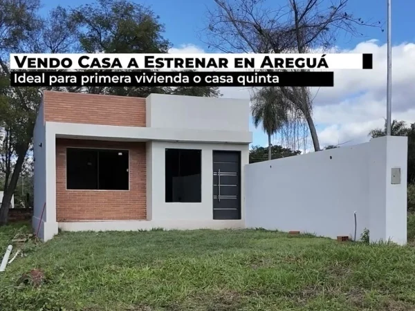 Casa à venda em Areguá com terreno extra, bairro Caacupemi