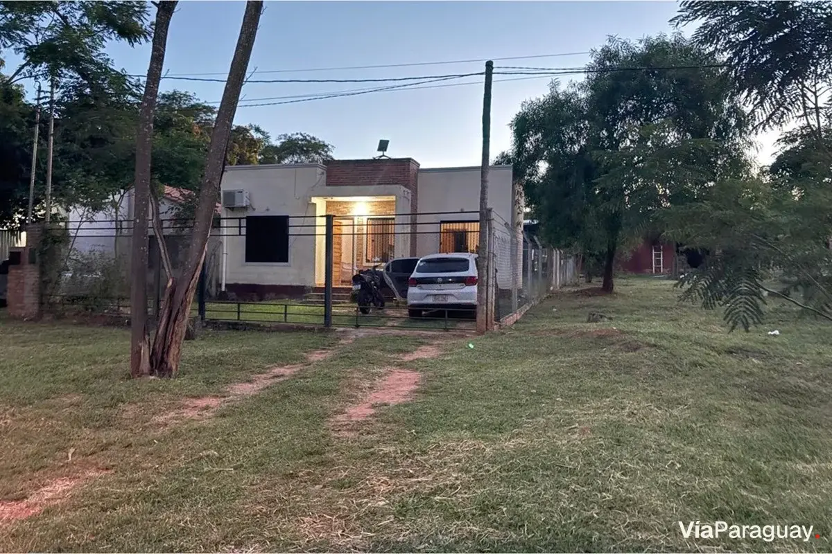 Casa à venda em Areguá, região de Jukyry
