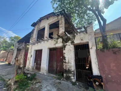 Casa à venda em Assunção, zona Mercado 4 – Oportunidade de investimento