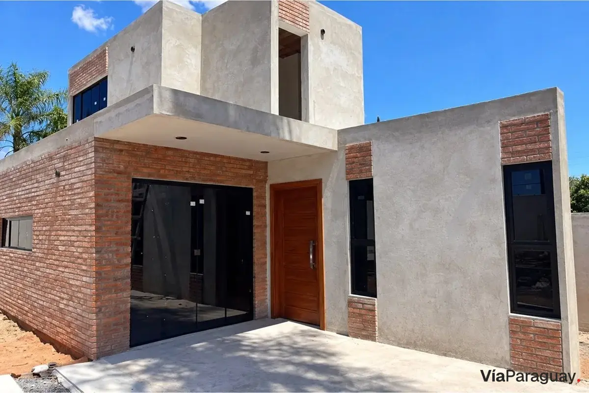 Casa en venta en Atyra: dos casas en una propiedad