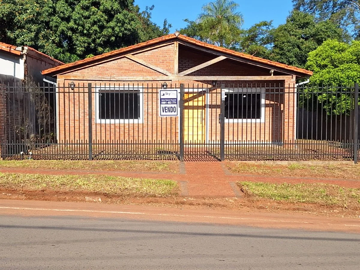 Casa en venta en Barrio Caaguazú, Ñemby