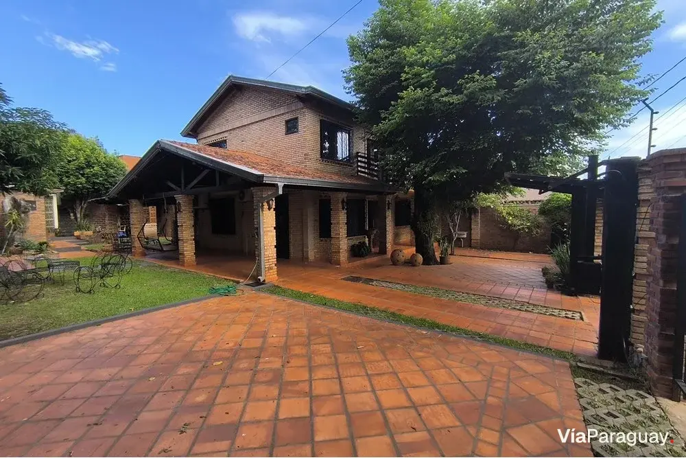 Casa à venda no Barrio Carmelitas, Cambyretá