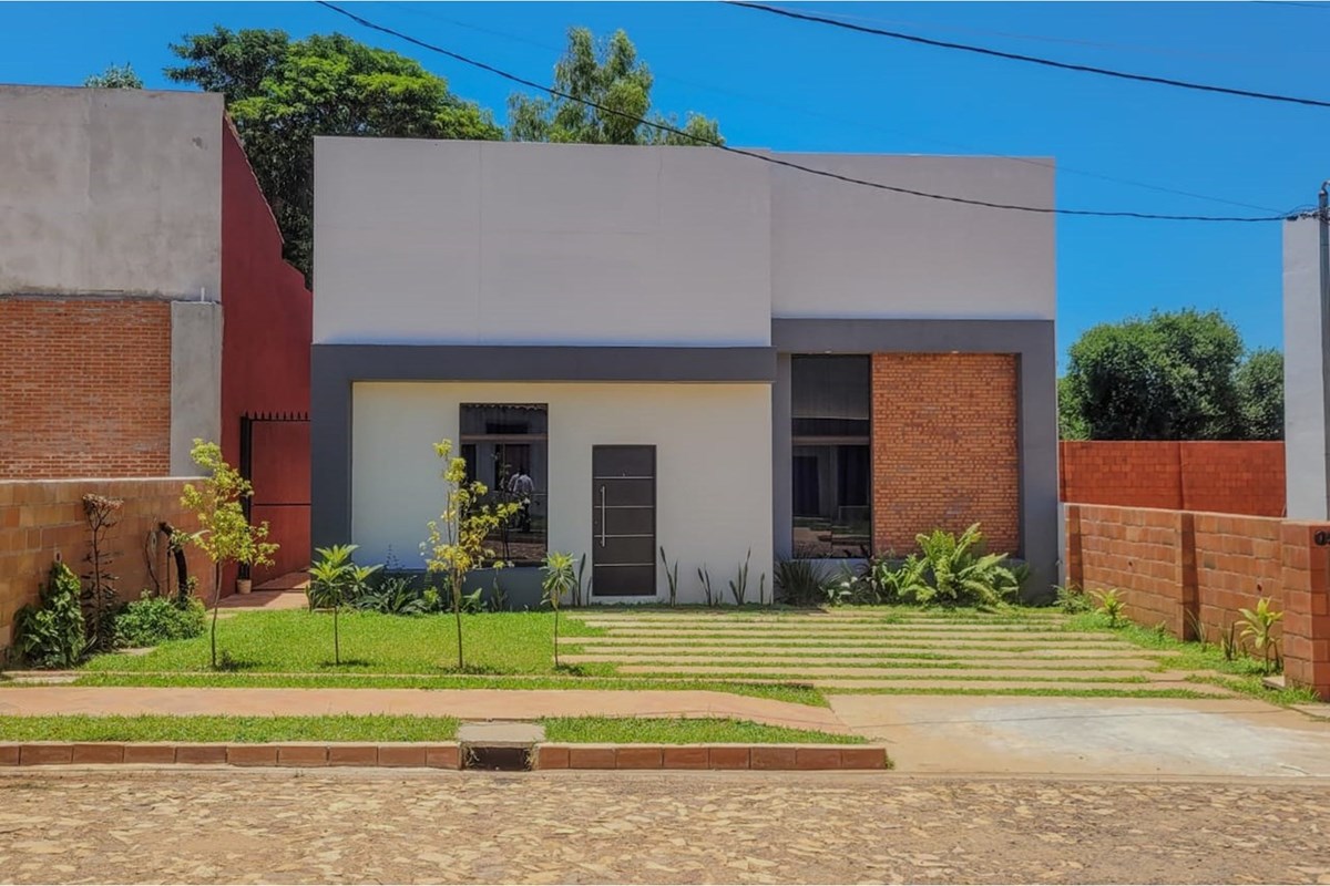 Casa à venda em condomínio fechado Alto Salado, Limpio