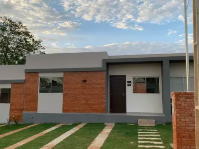Casa en venta en barrio cerrado Arasy 1, Areguá | 3 dormitorios
