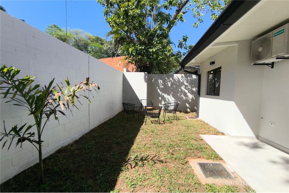 Casa à venda em condomínio fechado em Luque, Cañada Garay