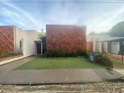 Casa en venta en barrio cerrado Manantiales de Margarita
