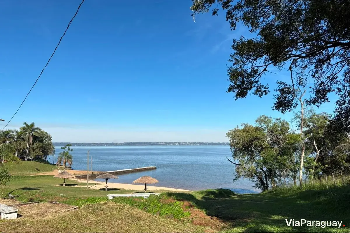 Casa en venta en barrio cerrado Río Beach, Encarnación