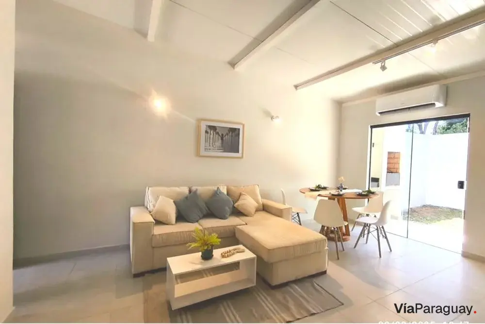 Casa à venda no condomínio Vida Alegre, Luque