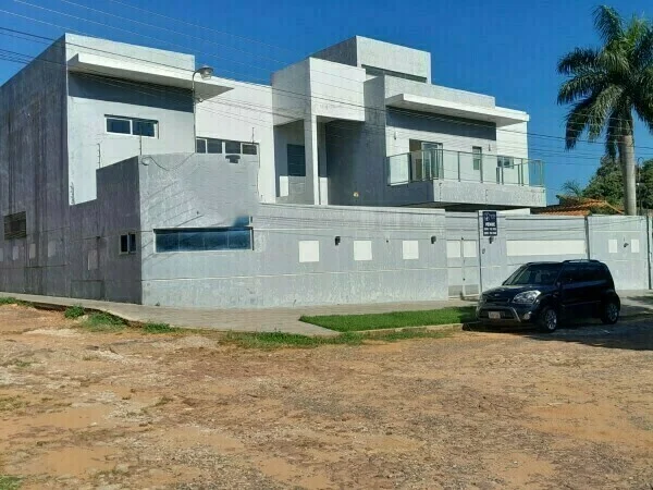 House for Sale in Barrio Florida, San Lorenzo – Corner Residence