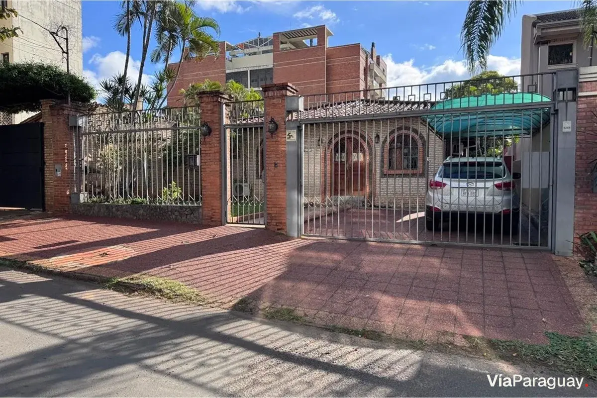 Casa en venta en Barrio Herrera, Asunción