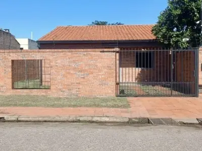 House for sale in La Concordia neighbourhood, Mariano Roque Alonso