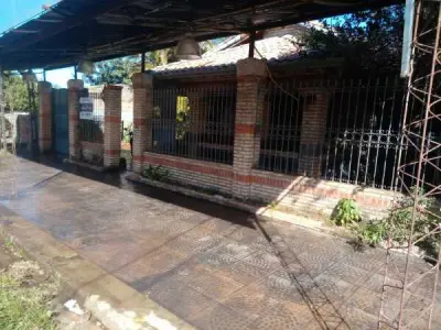 Casa à venda no Bairro María Auxiliadora, Encarnação