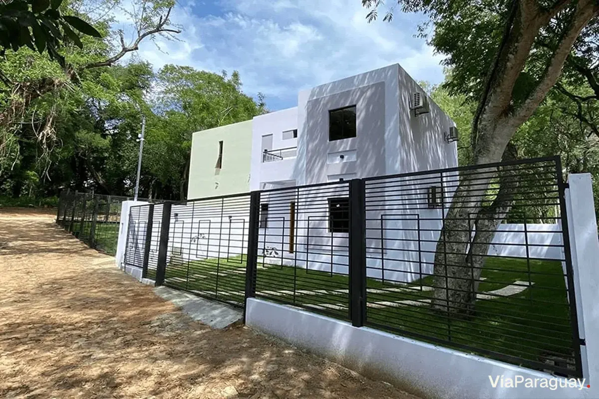 Casa à venda no Barrio Paraíso, Maramburé, Luque
