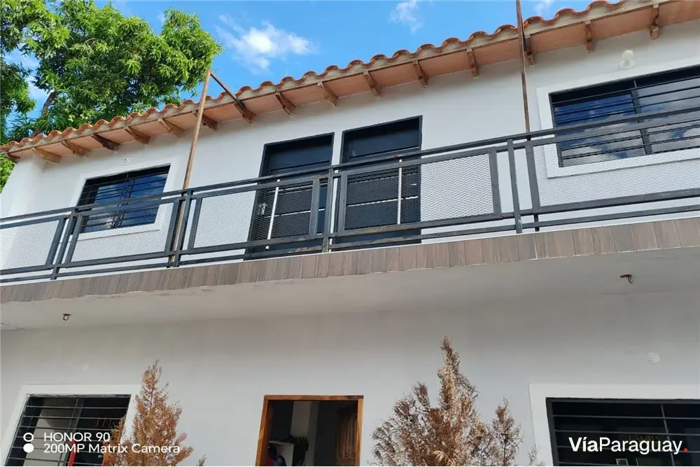 Casa à venda no Barrio Reducto, San Lorenzo