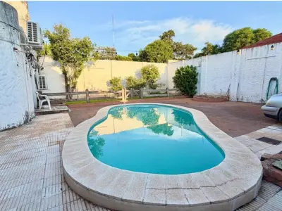 Casa à venda no Barrio Republicano, Asunción
