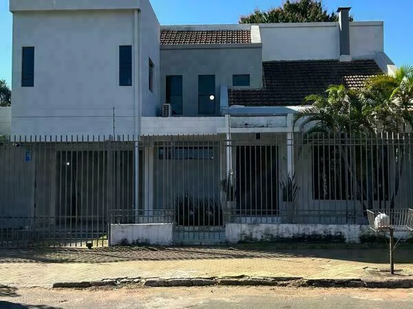 House for Sale in Barrio Republicano, Asunción