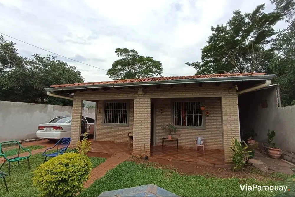House for sale in barrio Rincón, Ñemby