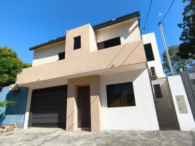 Casa en venta en Barrio San Luis, Mariano Roque Alonso