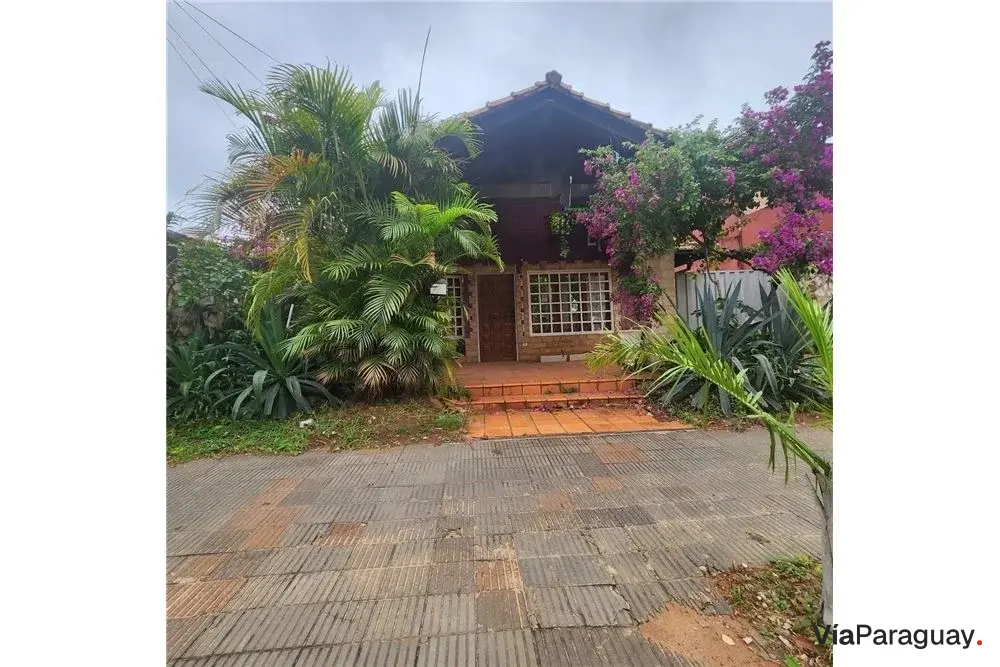 Casa à venda no Barrio San Luis, San Lorenzo