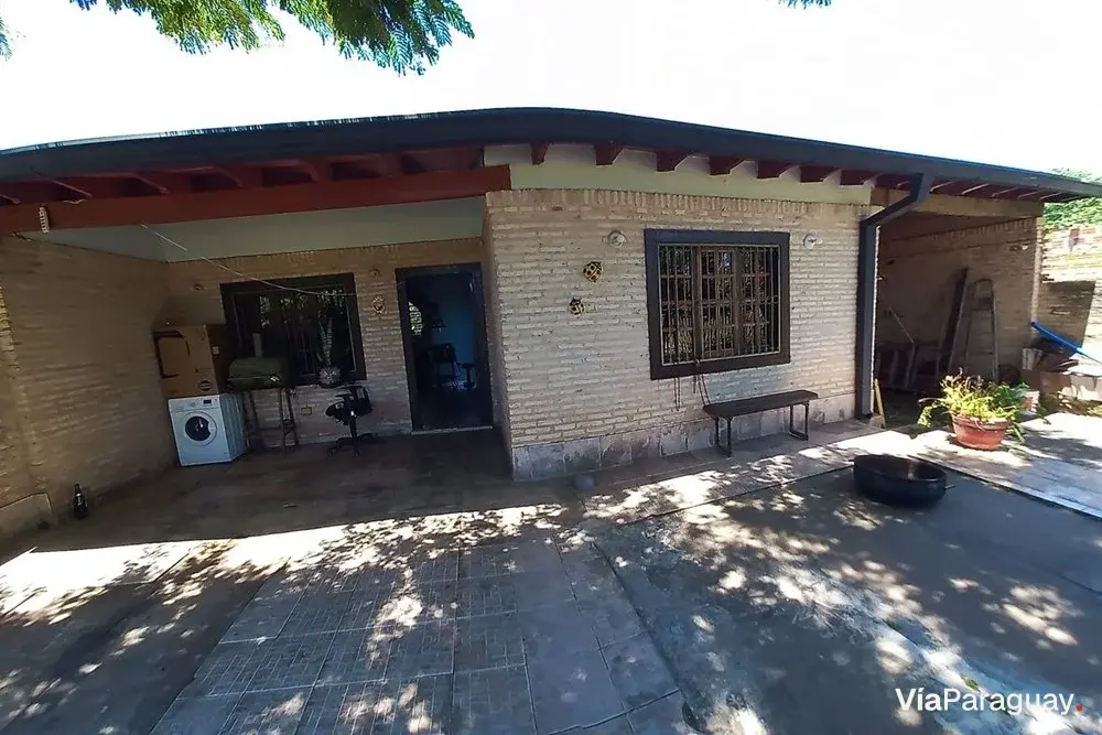 Casa à venda no Barrio San Miguel, Caacupé