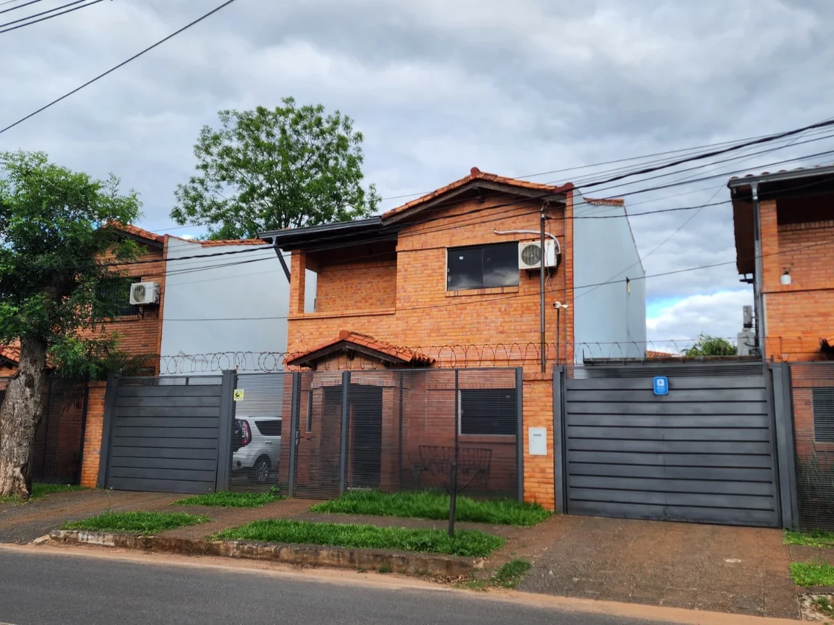 Casa à venda no Bairro San Miguel, San Lorenzo