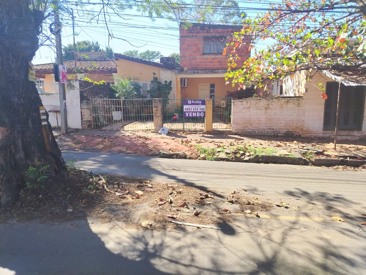 House for Sale in Santa Luisa, Lambaré