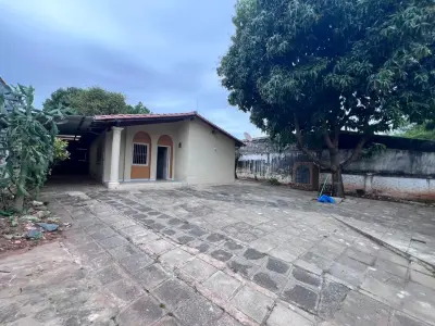 Casa en venta en Barrio Santo Domingo, Lambaré