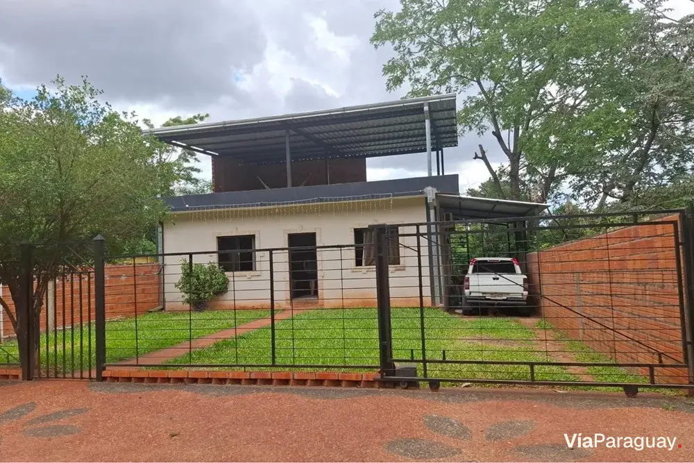 Casa à venda no Bº Espírito Santo, San Lorenzo