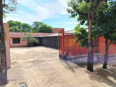 Casa à venda em Caacupé, bairro Buena Vista