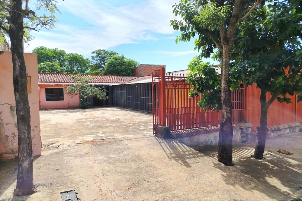 Casa à venda em Caacupé, bairro Buena Vista