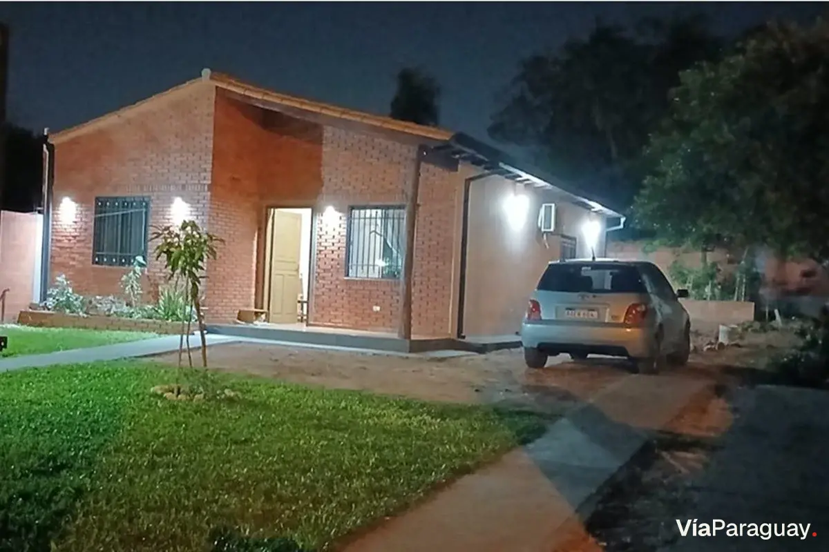 Casa à venda em Caacupemí, Areguá