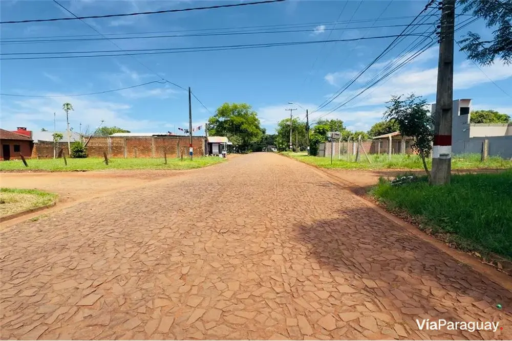 Casa à venda em Cambyretá, Itapúa