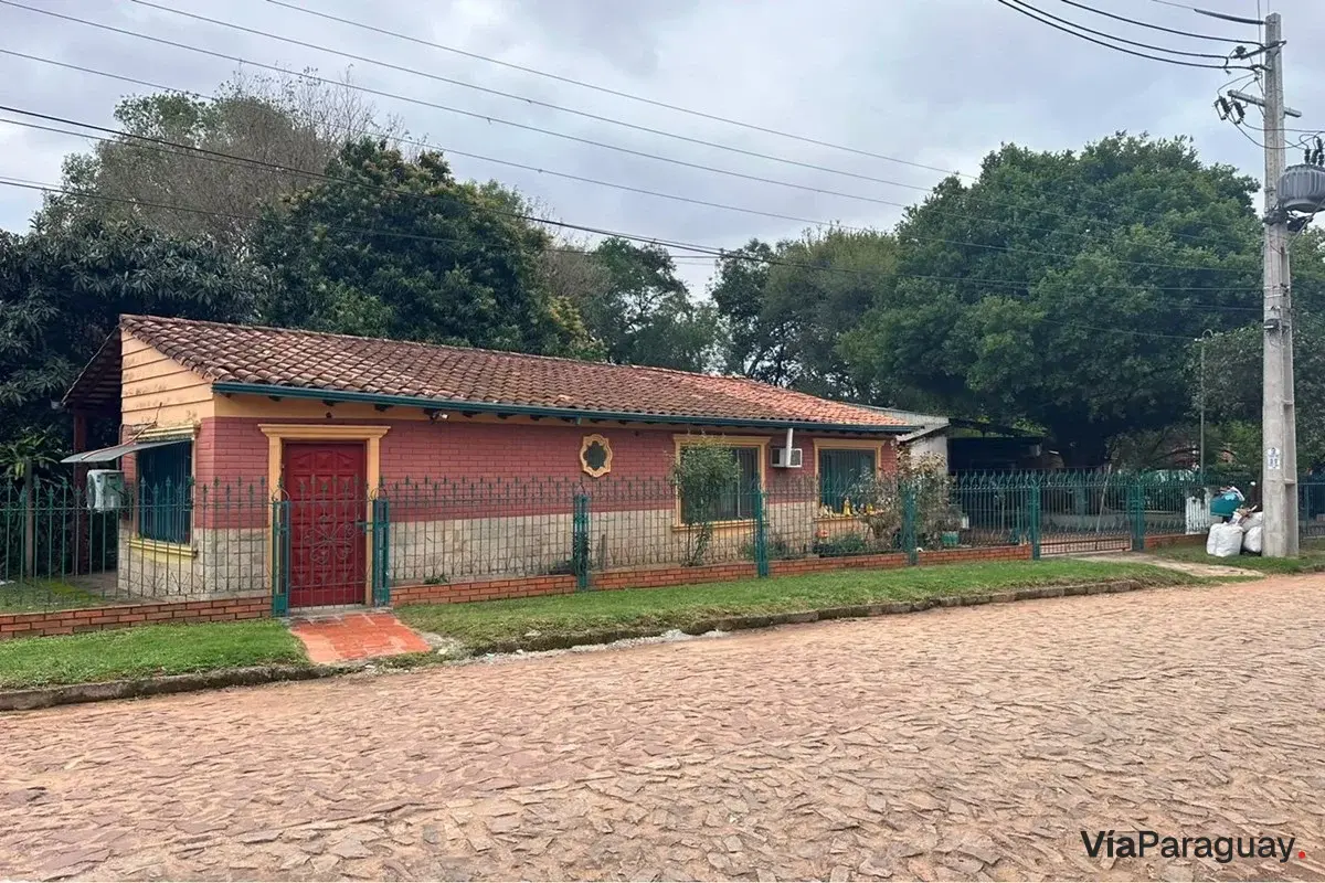 Casa à venda em Campo Grande, Luque