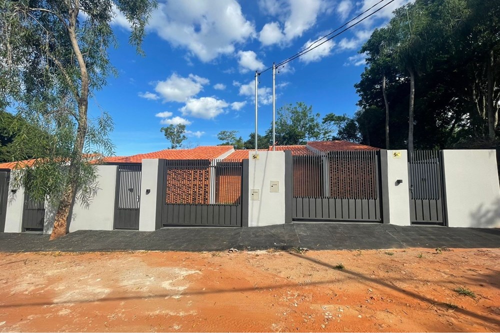Casa à venda em Cañada Garay, Luque