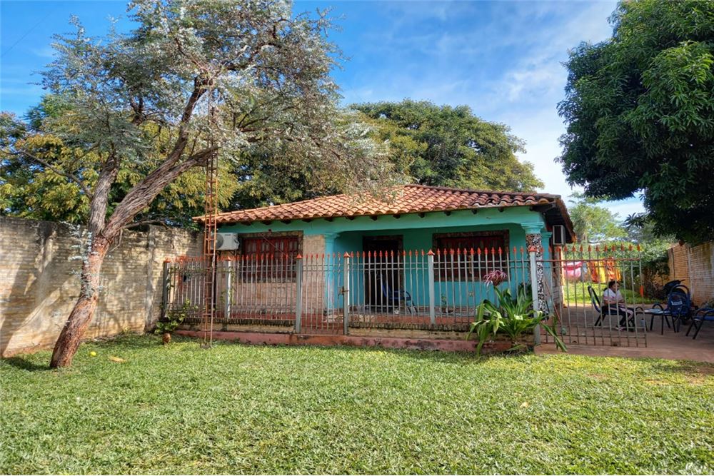 Casa à venda em Cañadita, Itauguá