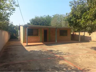 Casa à venda em Capiatá, Barrio Cerrito