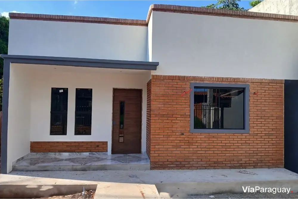 House for sale in Capiatá, Costa Salinas