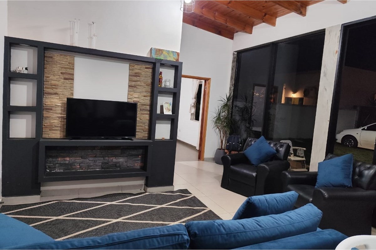 Casa à venda em Capitán Miranda, Itapúa