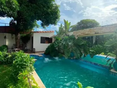 House for sale in Capuchinos, Asunción